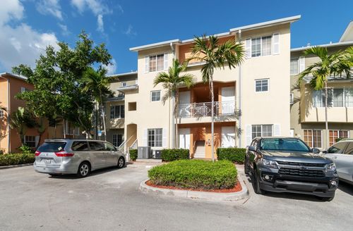 368-14 Sw 14 Ave, Fort Lauderdale, FL, 33312 | Card Image