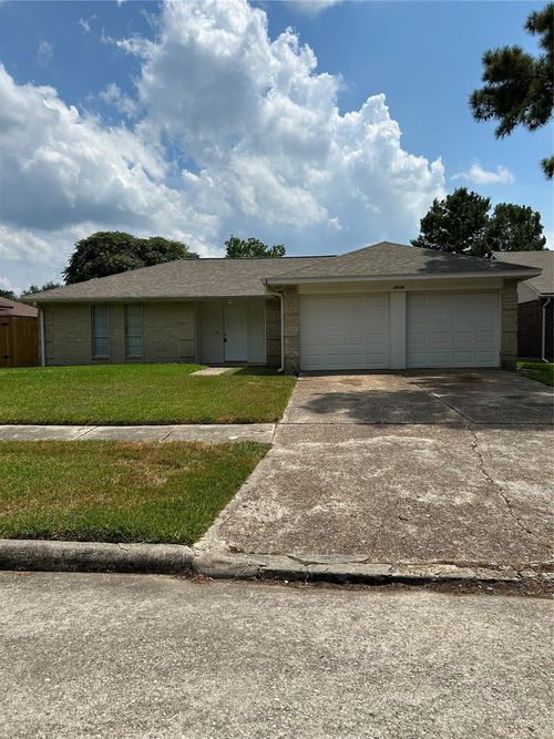 5814 Crooked Post Rd, Spring, TX, 77373-7004 | Card Image