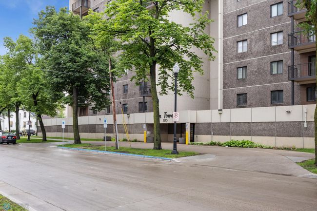 Exterior | Image 21