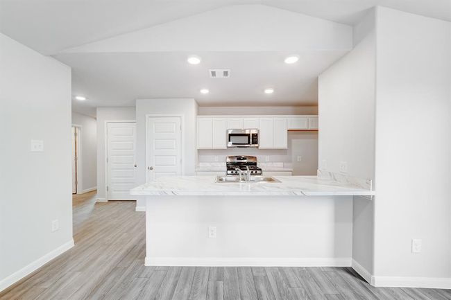 119 Pine Burr St, House other with 3 bedrooms, 2 bathrooms and 2 parking in Lufkin TX | Image 11