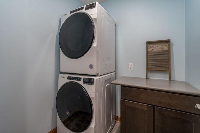 830 Woodland Dr-20.jpg | Image 22