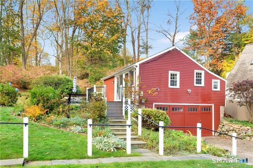 1C Ridgewood Ln, Westport, CT, 06880-3107 | Card Image