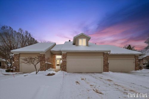 312 North St, Hastings, MI, 49058-1090 | Card Image