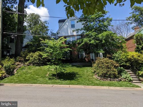 4910 Crescent St, BETHESDA, MD, 20816-1702 | Card Image