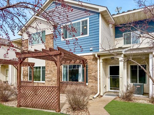 194 Shetland Ln, Lino Lakes, MN, 55014-5516 | Card Image