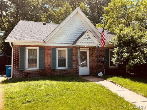 807 College Ave, Alton, IL, 62002-4557 | Card Image