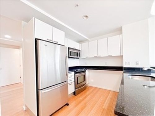 822-2 Earhart St, Cambridge, MA, 02141-1959 | Card Image