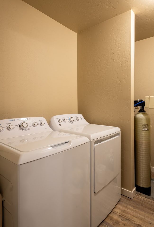 813 Foxglove Dr, Townhouse with 3 bedrooms, 2 bathrooms and null parking in Kalispell MT | Image 19