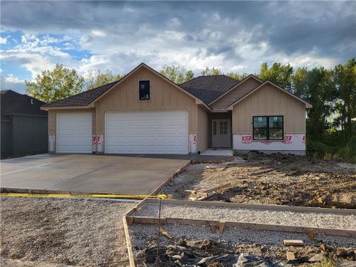 14566 Aurora Lane, Basehor, KS, 66007 | Card Image