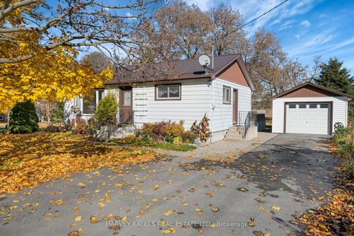 1075 County Rd 10, Picton, ON, K0K2T0 | Card Image