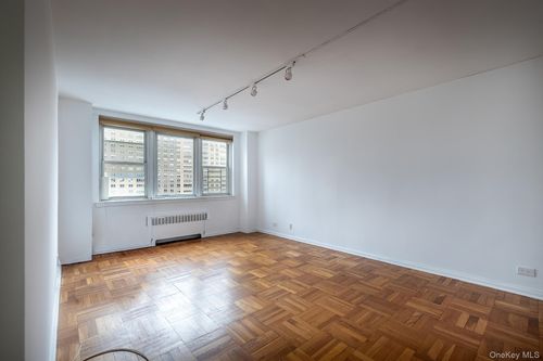 apt-7l-60 Knolls Cres, Bronx, NY, 10463-6325 | Card Image