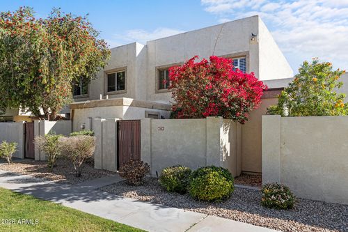 7863 E Keim Dr, Scottsdale, AZ, 85250-7900 | Card Image