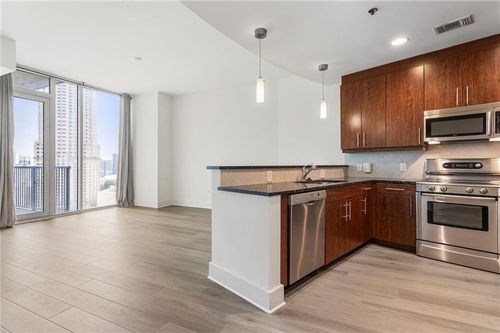 unit-1513-1080 Peachtree St Ne, Atlanta, GA, 30309-6818 | Card Image