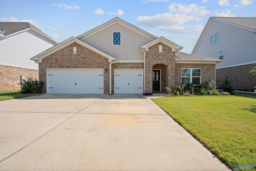 120 Chesire Cove Ln, New Market, AL, 35761-6200 | Card Image
