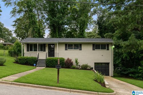 604 Gravlee Ln, BIRMINGHAM, AL, 35206-1731 | Card Image