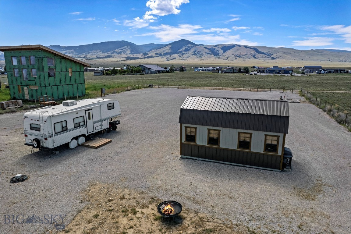 Land in Townsend