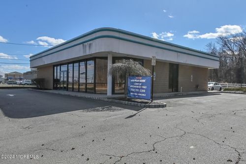 1060 Aaron Rd, North Brunswick, NJ, 08902-1089 | Card Image