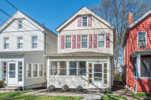 40 Grace St, Bloomfield, NJ, 07003-4720 | Card Image