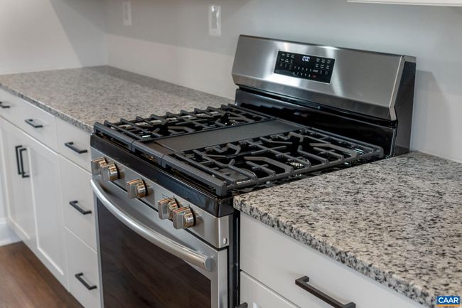 12 Talen Ln, House attached with 4 bedrooms, 4 bathrooms and null parking in CHARLOTTESVILLE VA | Image 18