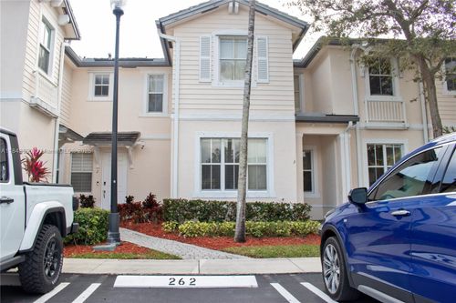 unit-3-153 Se 28th Pl, Homestead, FL, 33033-7289 | Card Image