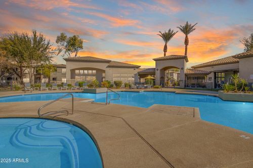 b2-17374 N 89th Ave, Peoria, AZ, 85382-8118 | Card Image