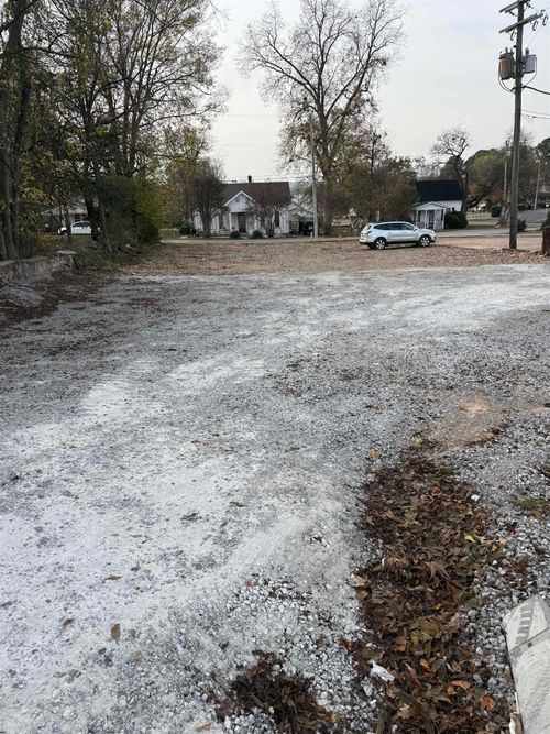 423 Bates St, Batesville, AR, 72501-6908 | Card Image