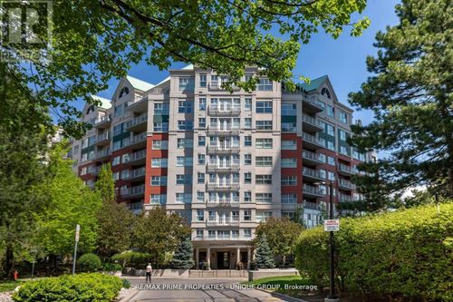 lc7-18 Concorde Place, Toronto (Banbury-Don Mills), ON, M3C3T9 | Card Image