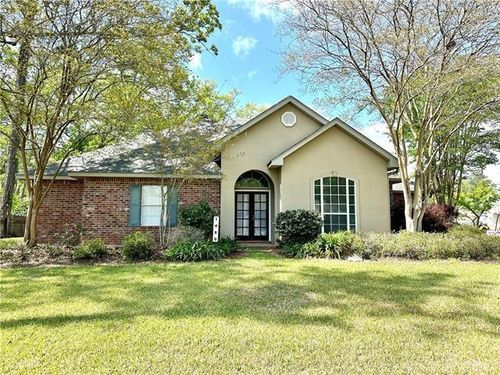 1480 Albert St, Mandeville, LA, 70448-4114 | Card Image
