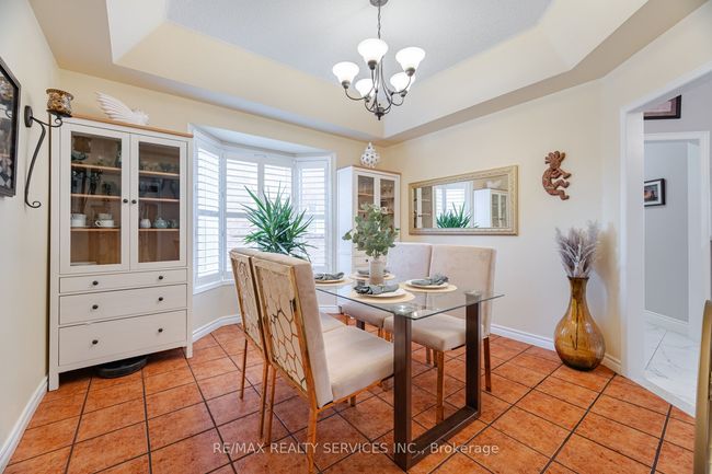 37 Baybrook Rd, House other with 6 bedrooms, 4 bathrooms and 4 parking in Brampton ON | Image 11