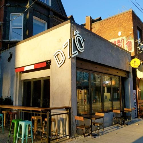 308 Dundas St W, Toronto, ON, M5T1G5 | Card Image