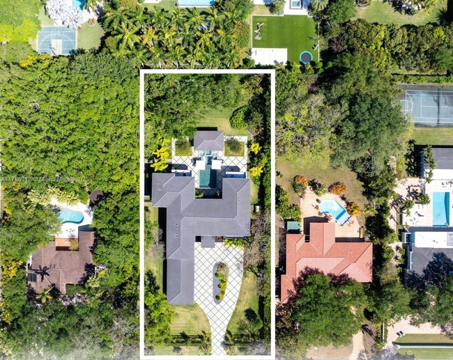 8825 Sw 64 Th Ct, House other with 8 bedrooms, 10 bathrooms and null parking in Pinecrest FL | Image 30