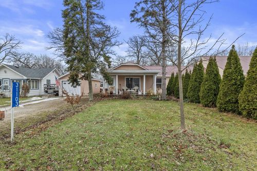 31103 75th Place, Salem Lakes, WI, 53168 | Card Image