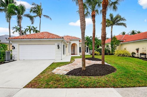 4979 Garden Dr, Delray Beach, FL, 33445-5302 | Card Image