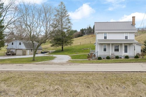 18029 Jericho Rd, Dalton, OH, 44618-9675 | Card Image