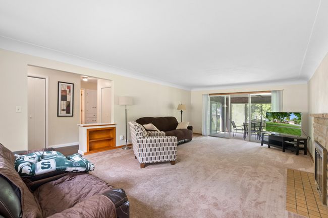 833 S Lansing St, House other with 3 bedrooms, 2 bathrooms and null parking in Mason MI | Image 5