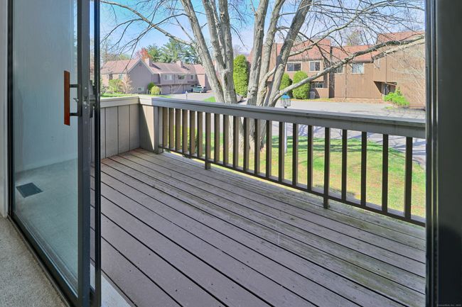 A - 607 Cherokee Ln, Condo with 1 bedrooms, 2 bathrooms and null parking in Stratford CT | Image 8
