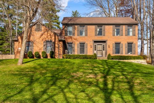 1400 Normandy Dr, Newark, OH, 43055-9201 | Card Image