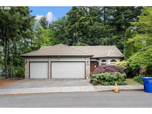 3148 Ne Rocky Butte Ln, Portland, OR, 97220-3679 | Card Image