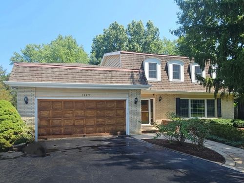 1960 Pinehurst Ct, Libertyville, IL, 60048-1048 | Card Image