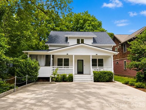 195 Wellington St, Asheville, NC, 28806-4438 | Card Image