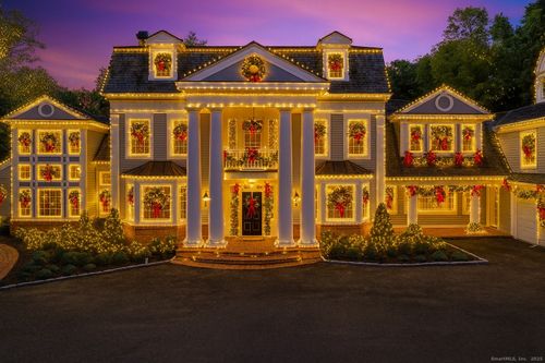 1421 Oenoke Rdg, New Canaan, CT, 06840-2601 | Card Image