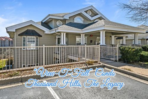 300 Glory Rd, Branson, MO, 65616-3367 | Card Image