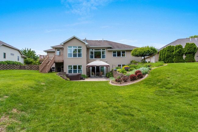 217 Hidden Ridges Way, House other with 4 bedrooms, 4 bathrooms and null parking in COMBINED LOCKS WI | Image 6