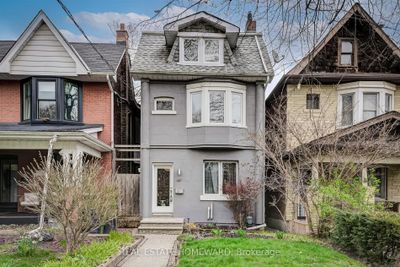 167 Wineva Ave, Home with 3 bedrooms, 4 bathrooms and null parking in Toronto ON | Image 1