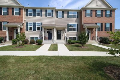 165 Lakeshore Drive, Townhouse with 2 bedrooms, 2 bathrooms and 2 parking in Oswego IL | Image 1