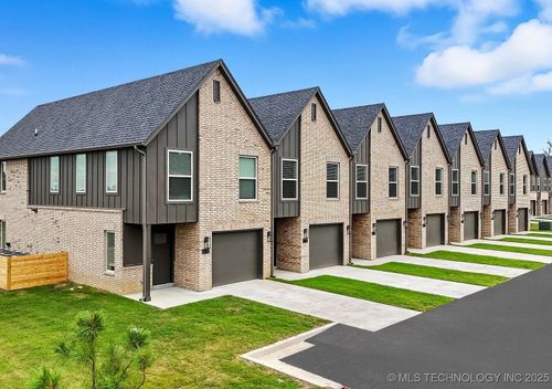 e402-3405 N 1st St, Broken Arrow, OK, 74012 | Card Image