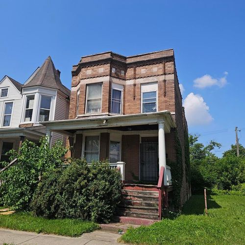12024 S Wallace St, Chicago, IL, 60628-6324 | Card Image