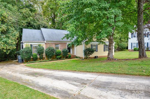902 Eldorado Ave, Charlotte, NC, 28262-3238 | Card Image