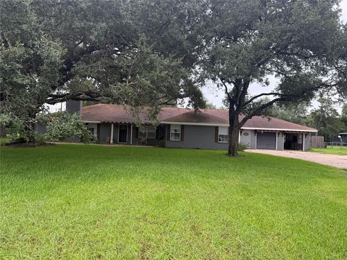 707 S Mccarty Ave, Eagle Lake, TX, 77434-3211 | Card Image