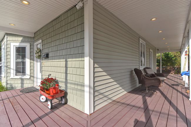 2 Howard St, House other with 3 bedrooms, 2 bathrooms and null parking in Derry NH | Image 5